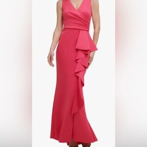 Jessica Howard Missy Gown NWT
